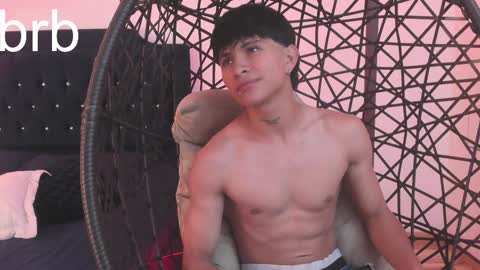 Snapshot of angel_thomas chatting on 03.07.25 Angel online show from 03.07.25