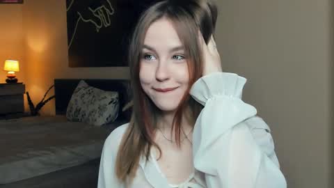 Snapshot of angel_to_burn chatting on 05.22.26 SofiaSofi online show from 05.22.26