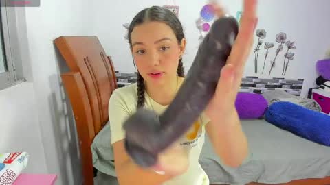 ANGELA  online show from 05.14.26