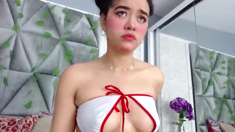 Snapshot of angela_lovee1 chatting on 12.17.24 Angela online show from 12.17.24