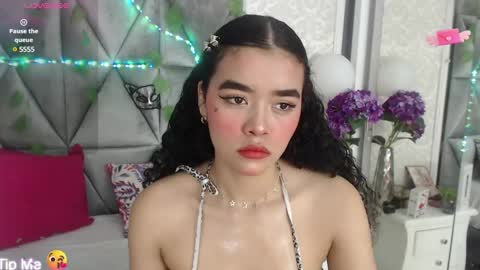 Snapshot of angela_lovee1 chatting on 01.09.25 Angela online show from 01.09.25