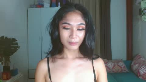 angela online show from 01.28.25