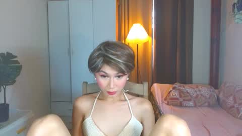 angela online show from 10.10.25