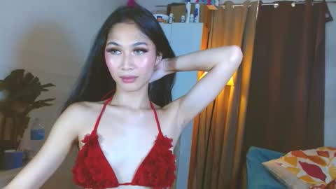 Snapshot of angela_mccollins chatting on 02.11.26 angela online show from 02.11.26