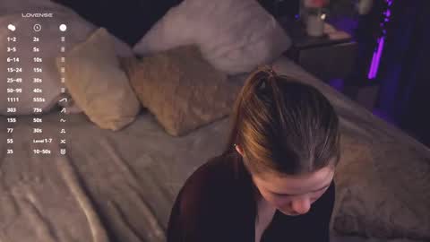 Mary online show from 04.30.26
