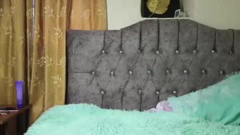 Snapshot of angelacute19 chatting on 03.25.26 angelacute19 online show from 03.25.26