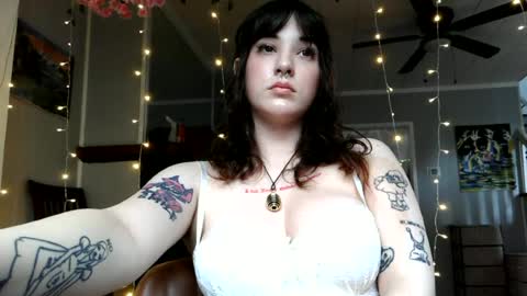 Snapshot of angelalice555 chatting on 06.21.26 angelalice555 online show from 06.21.26