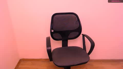 Snapshot of angelalice_ chatting on 09.12.25 Alice online show from 09.12.25