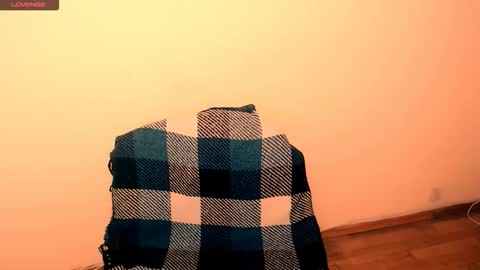 Snapshot of angelalice_ chatting on 01.09.26 Alice online show from 01.09.26