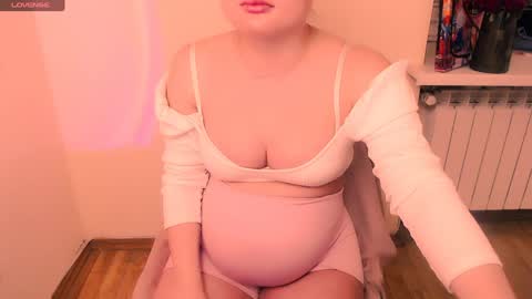 Snapshot of angelalice_ chatting on 03.06.26 Alice online show from 03.06.26