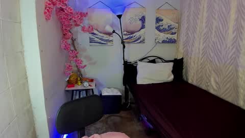 angelamorena online show from 10.13.25