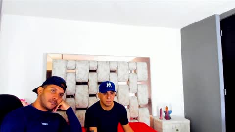 Snapshot of angelandchris chatting on 09.15.25 Angel And Cris online show from 09.15.25