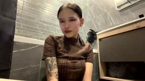 Snapshot of angelaxsmile chatting on 03.17.26 AngelaXSmile online show from 03.17.26