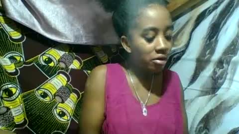 Snapshot of angelettee chatting on 06.17.26 Angelettee online show from 06.17.26