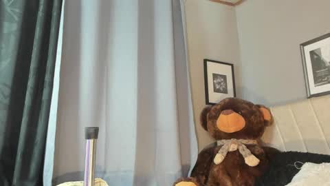 Snapshot of angeli_sexi chatting on 01.16.26 Carolina online show from 01.16.26