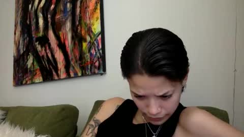 Snapshot of angelia01m chatting on 11.03.25 angelia01m online show from 11.03.25