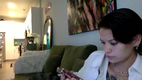 Snapshot of angelia01m chatting on 11.17.25 angelia01m online show from 11.17.25