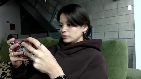 Snapshot of angelia01m chatting on 01.07.26 angelia01m online show from 01.07.26