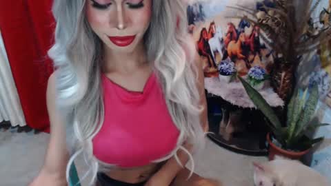 DIVINE ANGEL online show from 02.14.25