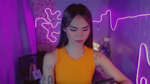 Snapshot of angelic_sex chatting on 05.27.26 Angelica online show from 05.27.26