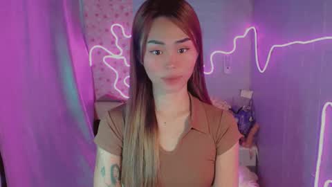 Snapshot of angelic_sex chatting on 05.31.26 Angelica online show from 05.31.26