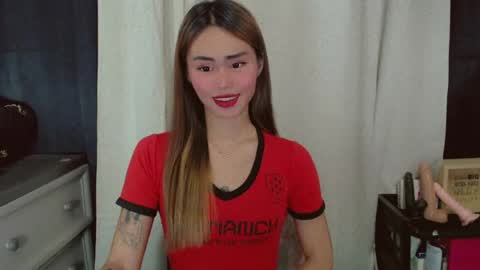 Snapshot of angelic_sex chatting on 06.15.26 Angelica online show from 06.15.26