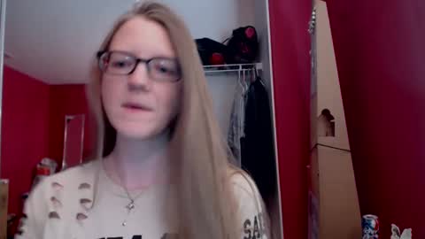 Snapshot of angelicangel3 chatting on 02.12.25 AngelicAngel online show from 02.12.25