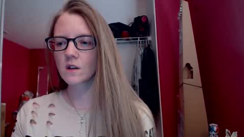 Snapshot of angelicangel3 chatting on 02.12.25 AngelicAngel online show from 02.12.25