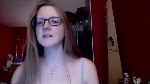 Snapshot of angelicangel3 chatting on 02.18.25 AngelicAngel online show from 02.18.25
