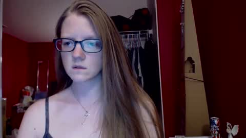 Snapshot of angelicangel3 chatting on 02.25.25 AngelicAngel online show from 02.25.25