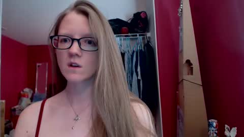 Snapshot of angelicangel3 chatting on 02.27.25 AngelicAngel online show from 02.27.25