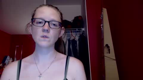 Snapshot of angelicangel3 chatting on 09.15.25 AngelicAngel online show from 09.15.25