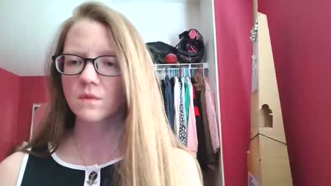 AngelicAngel online show from 04.25.26