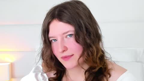 Snapshot of angelicmoon chatting on 12.20.24 Angelic online show from 12.20.24