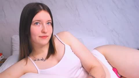 Snapshot of angelicmoon chatting on 01.30.25 Angelic online show from 01.30.25