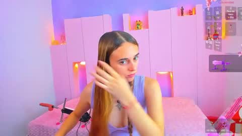 Snapshot of angelikarose1 chatting on 02.19.25 Angelika Rose online show from 02.19.25