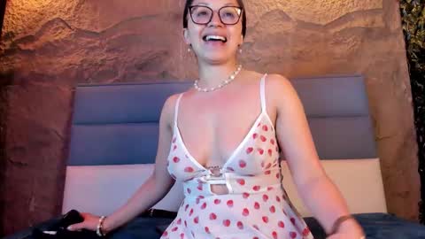 ANGELINA   online show from 11.07.25