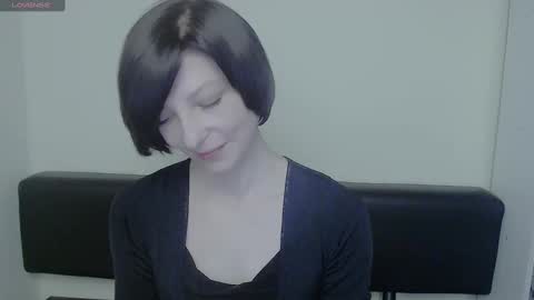 Angelina online show from 02.21.25