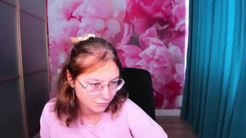 AngelinaLow online show from 09.16.25