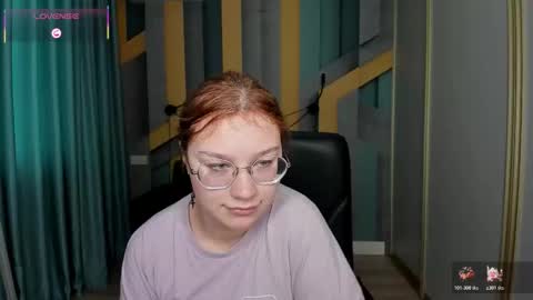 AngelinaLow online show from 12.18.25