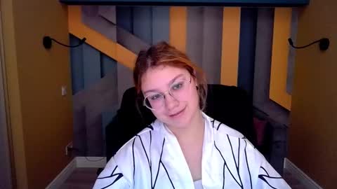 AngelinaLow online show from 02.19.26