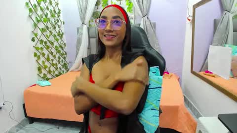 AngelinaMurphy online show from 01.04.25