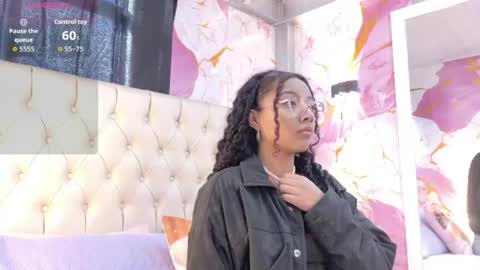 Snapshot of angeline_scot chatting on 05.22.26 angeline_scot online show from 05.22.26