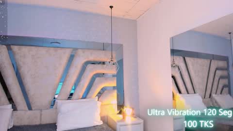 Angeline Heet online show from 10.03.25