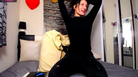 Snapshot of angelique_an chatting on 02.23.25 Angelique. Lets catch fire with pleasure and float in relaxation online show from 02.23.25