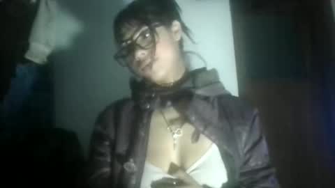 Snapshot of angelita_33 chatting on 10.20.25 angelita_33 online show from 10.20.25