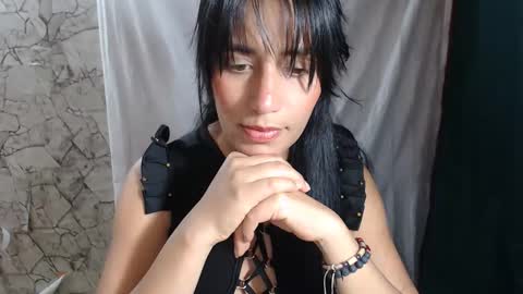 Snapshot of angelitaa_hot chatting on 11.27.25 angela online show from 11.27.25