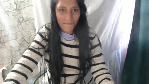 Snapshot of angelitaa_hot chatting on 02.02.26 angela online show from 02.02.26