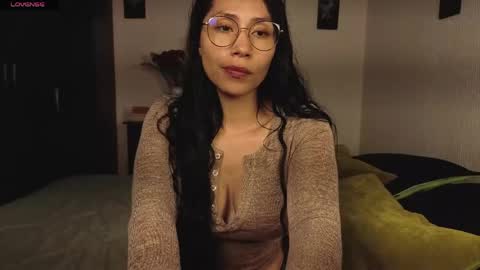 ANGELA ISABELLA  online show from 03.24.26
