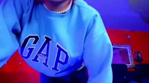 Angel  online show from 02.18.25